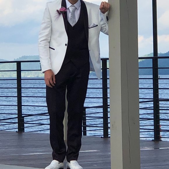 Men's Tuxedo White and Plum - Picture 1 of 7